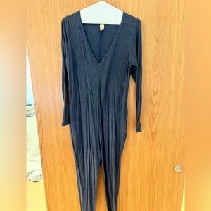 Size small smash and Tess romper